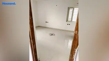 Project Image of 3 BHK Flat for Resale in SMR Vinay Iconia Kondapur, Hyderabad - Image 180196