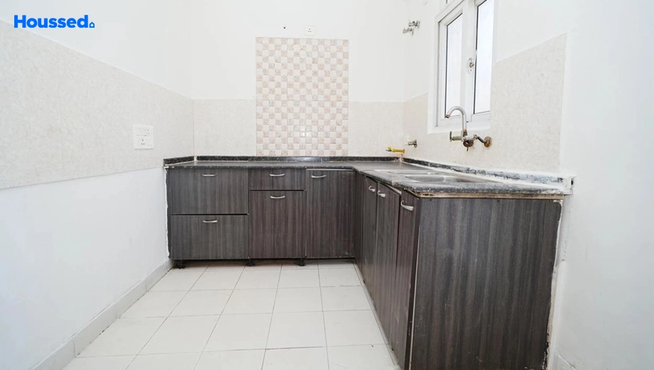 Project Image of 2 BHK Flat for Resale in Amrapali Princely Estate, Sector 76 - Image 181467