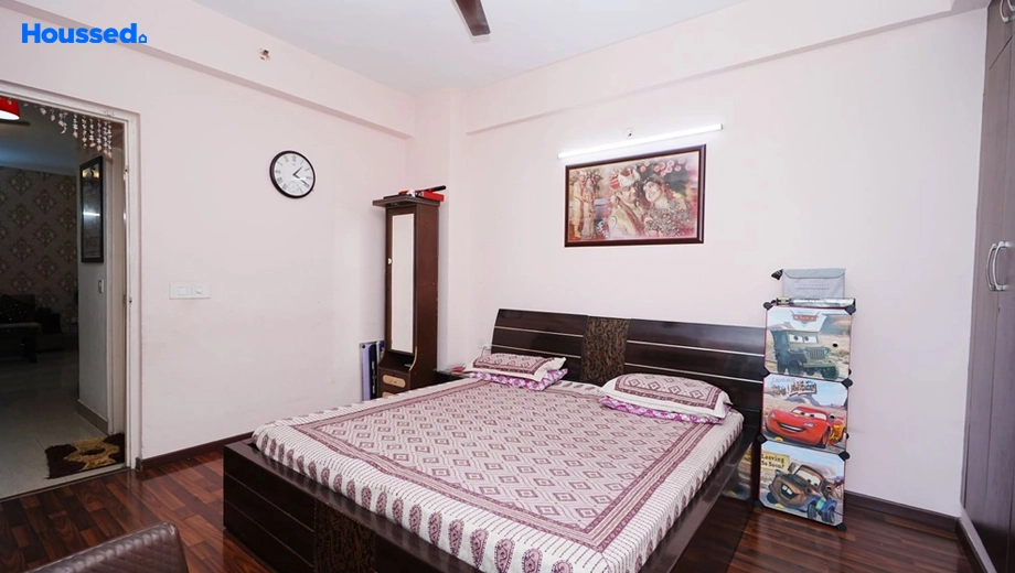 Project Image of 2 BHK Flat for Resale in RG Residency, Sector 121 - Image 181637