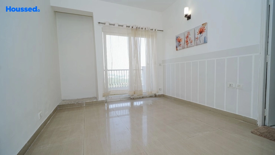 Project Image of 2 BHK Flat for Resale in Nimbus The Hyde Park, Sector 78 - Image 181660