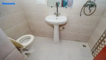 Project Image of 2 BHK Flat for Resale in Gaur 16th Avenue Noida Extension, Noida - Image 181849