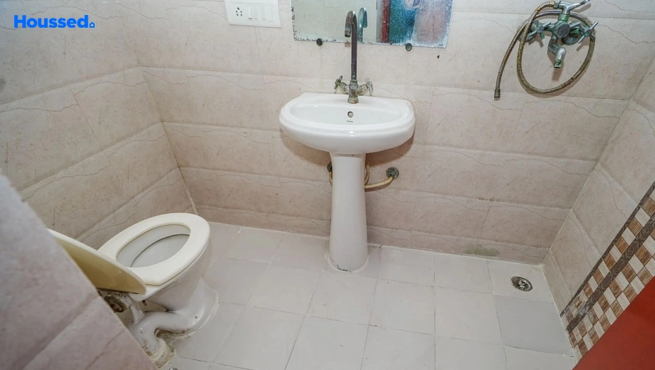 Project Image of 2 BHK Flat for Resale in Gaur 16th Avenue, Noida Extension - Image 181849