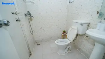 Project Image of 3 BHK Flat for Resale in Gaur City 4th Avenue Sector 45, Noida - Image 181921