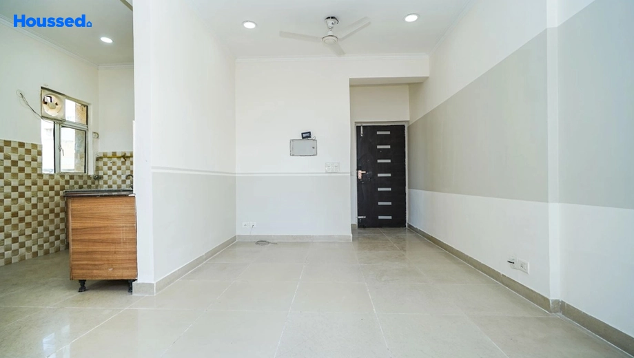 Project Image of 2 BHK Flat for Resale in Gaur City 5th Avenue , Sector 45 - Image 182194