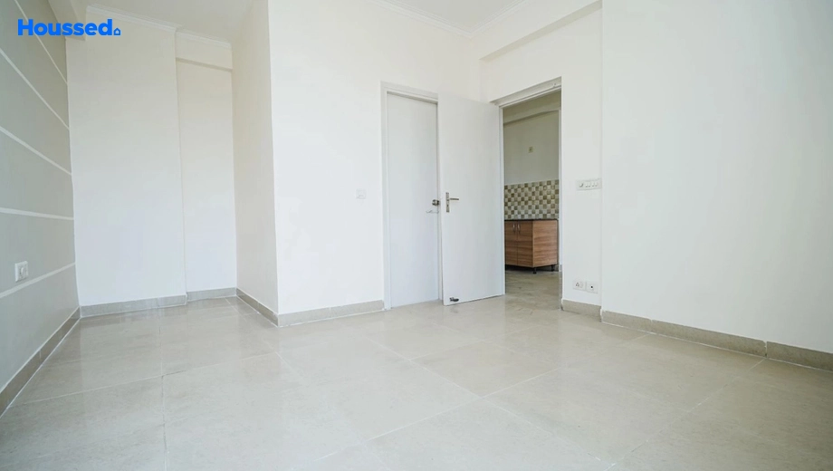 Project Image of 2 BHK Flat for Resale in Gaur City 5th Avenue , Sector 45 - Image 182199