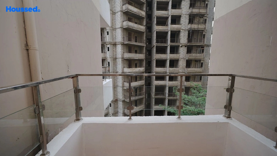 Project Image of 3 BHK Flat for Resale in Emenox La Solara, Sector 16 - Image 182268