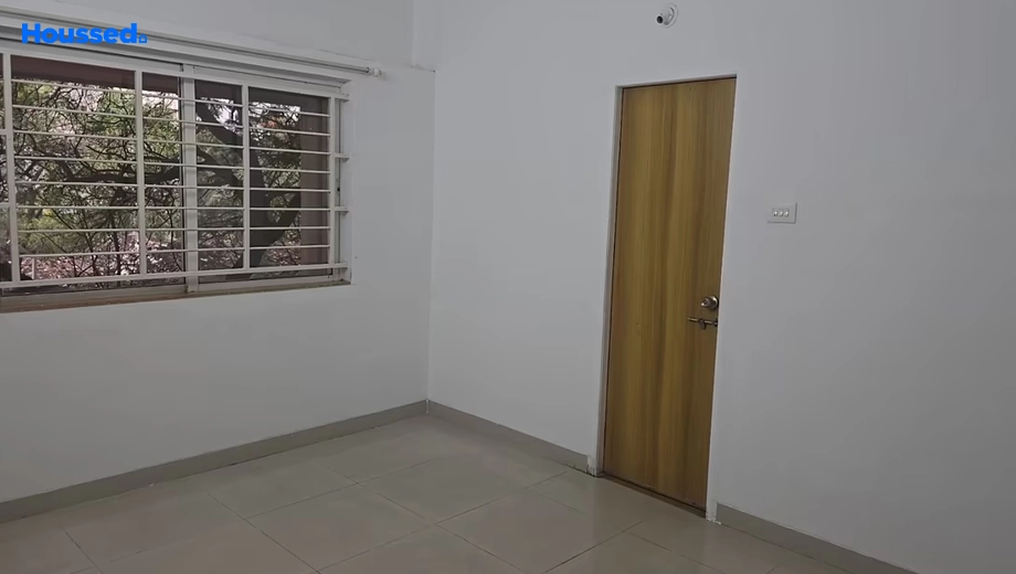 Project Image of 3 BHK Semi-Furnished Flat for Rent in Kumar Prince Town Towers, Mohammed Wadi - Image 181982