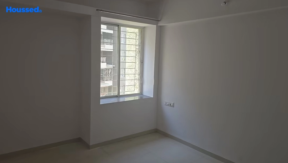 Project Image of 2 BHK Semi-Furnished Flat for Rent in Mantra Essence, Undri - Image 181994