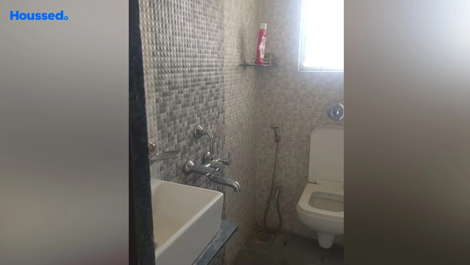 Project Image of 2 BHK Semi-Furnished Flat for Rent in Majestique Magnum, Pisoli - Image 182018
