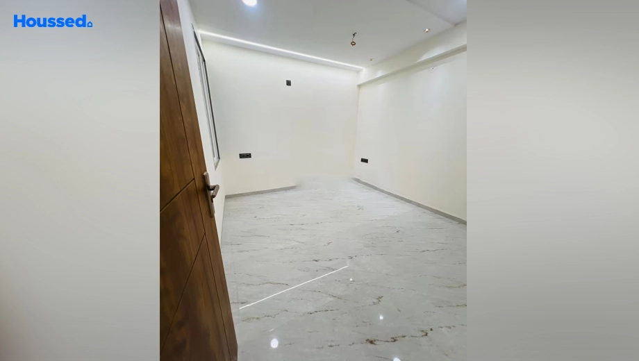 Project Image of 3 BHK Flat for Resale in Oshi The Address Apartments, AB Road - Image 182971