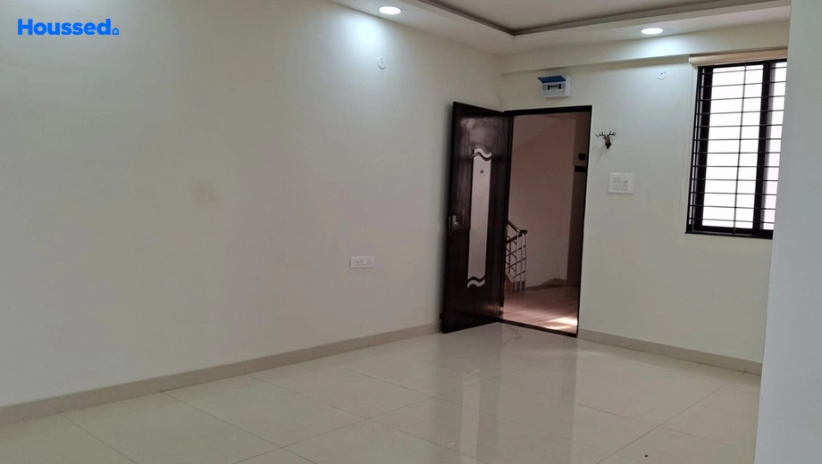 Project Image of 3 BHK Flat for Resale in Starlight Avenue, AB Road - Image 183144
