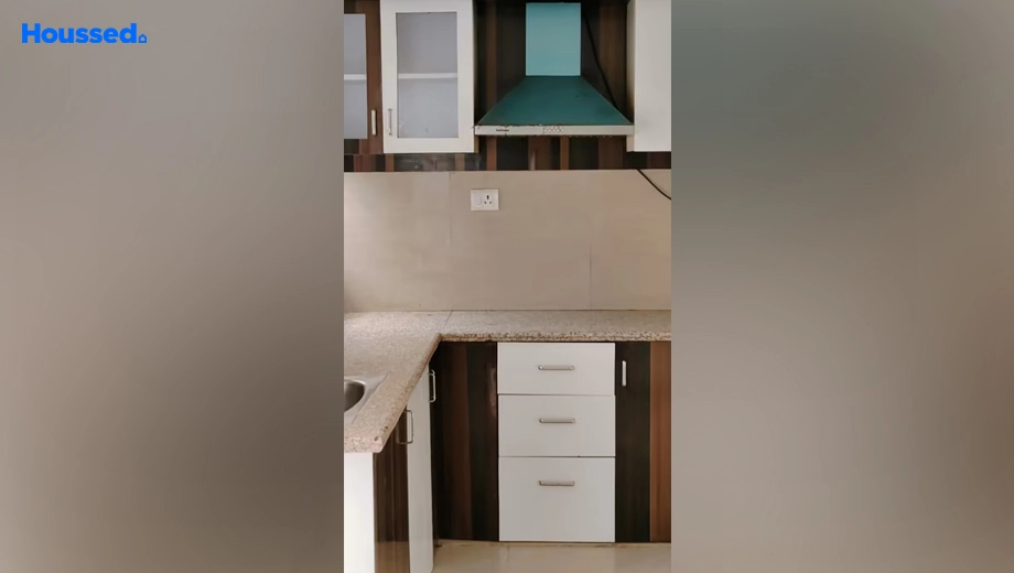 Project Image of 2 BHK Flat for Resale in Nice Space Apartments, Airport Road - Image 183496