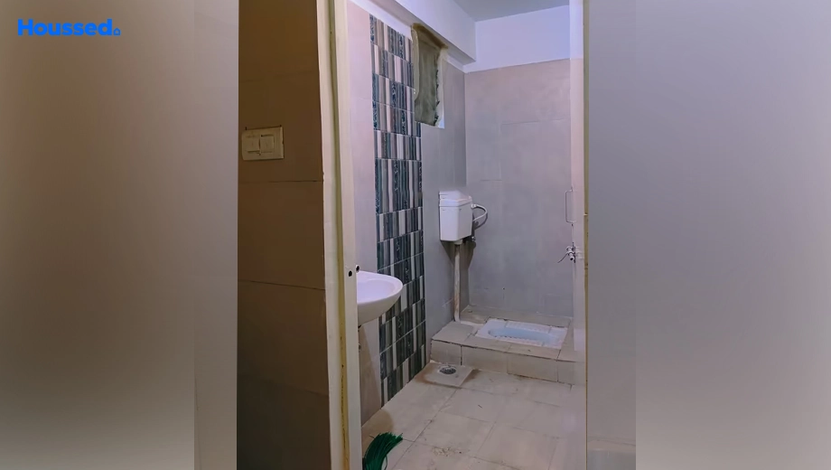 Project Image of 2.5 BHK Flat for Resale in Dwarkadheesh Dwarkadham, Badwai - Image 183530