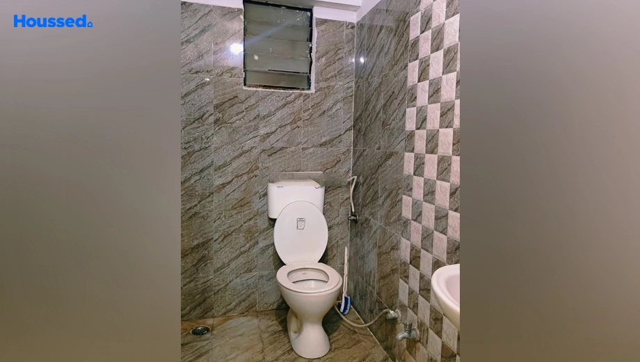 Project Image of 2.5 BHK Flat for Resale in Dwarkadheesh Dwarkadham, Badwai - Image 183531