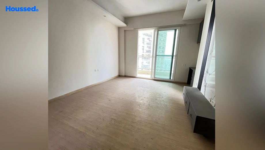 Project Image of 3 BHK Semi-Furnished Flat for Rent in Mahagun Mezzaria, Sector 78 - Image 183636