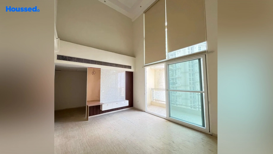 Project Image of 3 BHK Semi-Furnished Penthouse for Rent in Mahagun Mezzaria, Sector 78 - Image 183666