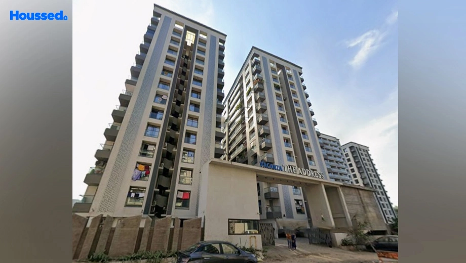 Project Image of 3 BHK Flat for Resale in Vacanza The Address, Vesu - Image 183681