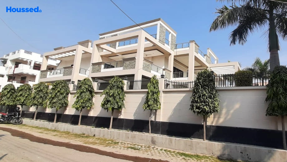 Project Image of 11 BHK House/Villa for Resale in Gomti Nagar - Image 185241