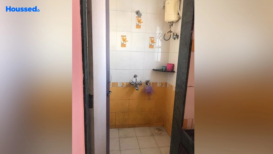 Project Image of 2 BHK Flat for Resale in Meena Apartments , Tingre Nagar - Image 185434