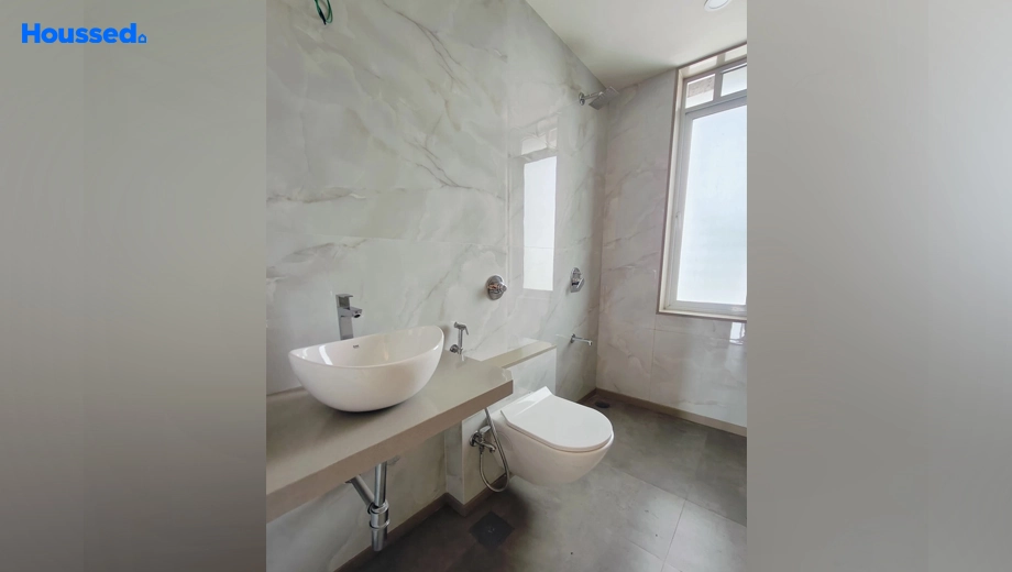 Project Image of 4 BHK Semi-Furnished Flat for Rent in Avron V, Chembur East - Image 186014