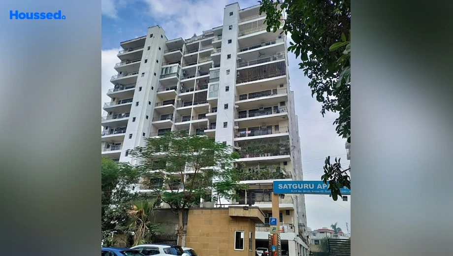 Project Image of 4 BHK Flat for Resale in Satguru Apartment, Sector 52 - Image 185968
