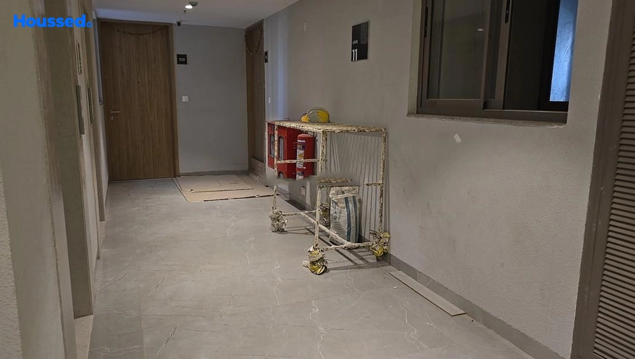 Project Image of 2.5 BHK Semi-Furnished Flat for Rent in Savvy Merushikhar, Andheri East - Image 189869