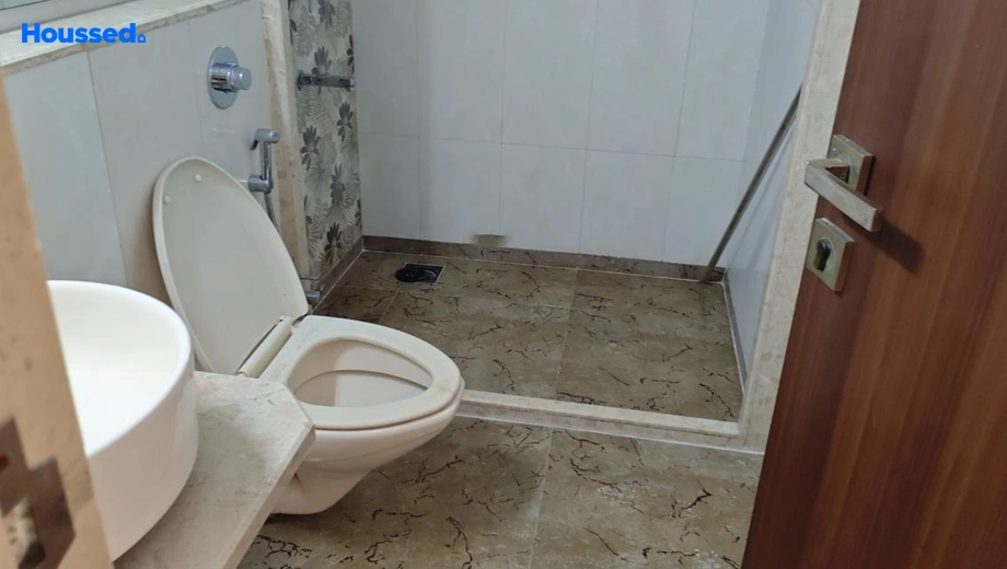 Project Image of 4 BHK Semi-Furnished Flat for Rent in Vile Parle East - Image 190140