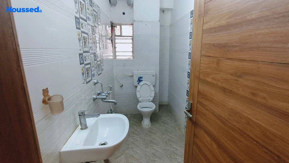Project Image of 2 BHK Un-Furnished Flat for Rent in Entally - Image 190414
