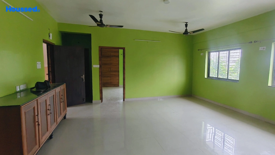 Project Image of 3 BHK Semi-Furnished Flat for Rent in Park Street - Image 190423