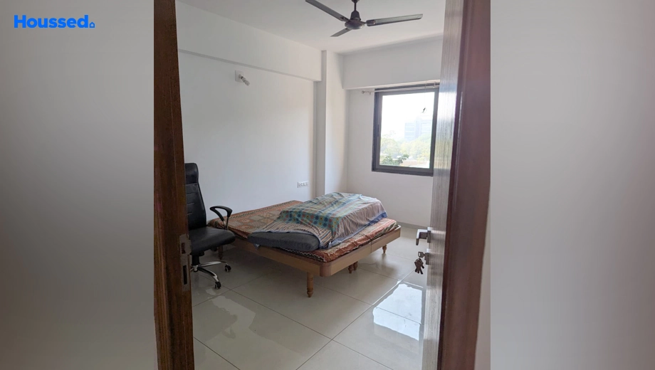 Project Image of 3 BHK Flat for Resale in Ganesh Flora, Vaishnodevi Circle - Image 191070