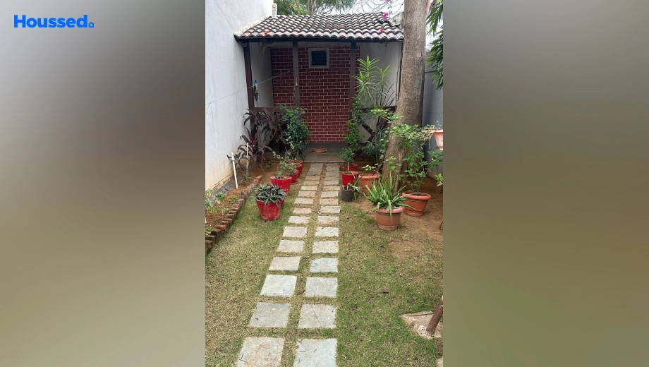 Project Image of 4 BHK House/Villa for Resale in Ajwa Road - Image 192560