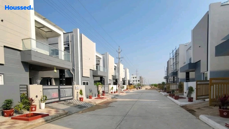 Project Image of 2 BHK House/Villa for Resale in Trimbak Oaks, Penamaluru - Image 193307