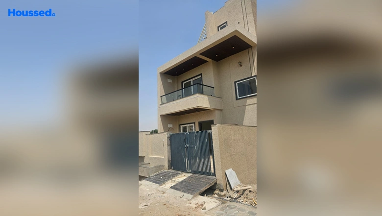 Project Image of 3 BHK Duplex for Resale in Katara Hills - Image 13371
