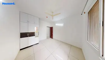 Sample Apartment of 2 BHK Flat for Resale in Prestige Lakeside Habitat Whitefield, Bangalore - Image 16167