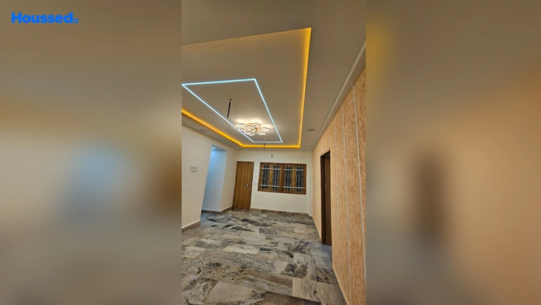 Sample Apartment of 2 BHK Flat for Resale in Arera Colony - Image 16383
