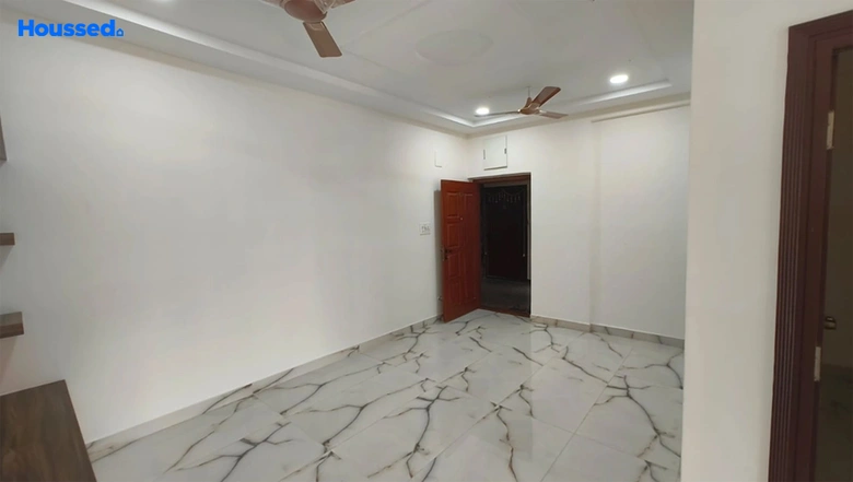 Sample Apartment of 3 BHK Flat for Resale in Manikonda - Image 16655