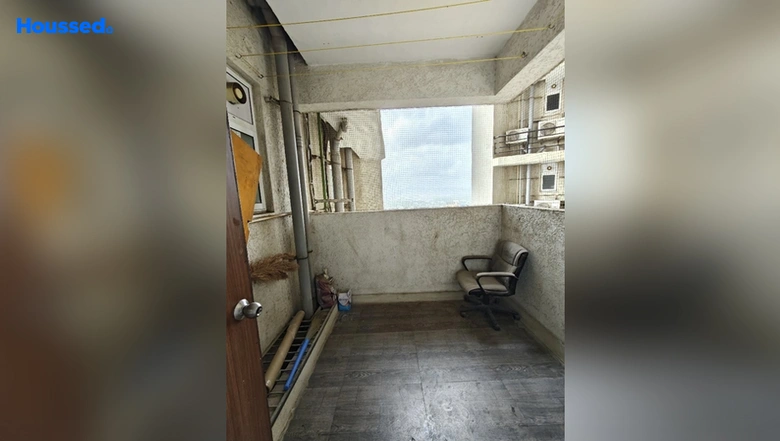 Sample Apartment of 2 BHK Semi-Furnished Flat for Rent in Parel East - Image 17787