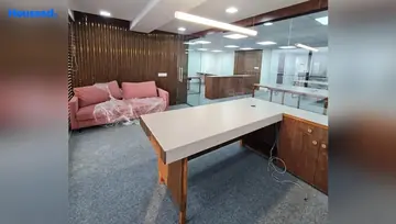 Project Image of Commercial Office Space for Rent in Maple Trade Centre Thaltej, Ahmedabad - Image 22957