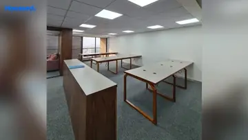 Project Image of Commercial Office Space for Rent in Maple Trade Centre Thaltej, Ahmedabad - Image 22955