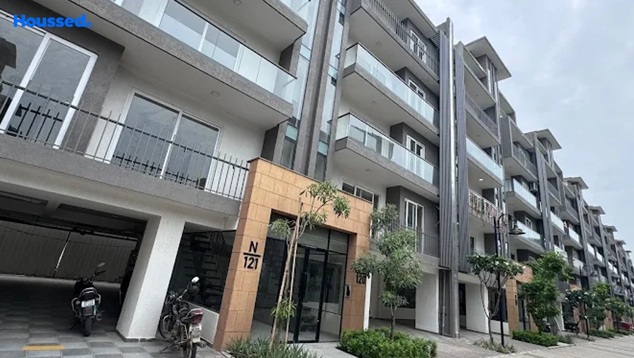 Project Image of 3.5 BHK Flat for Resale in Smart World Gems, Sector 89 - Image 155714