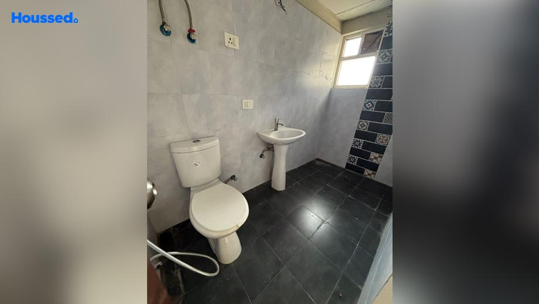 Project Image of 3 BHK Flat for Resale in Paramount Emotions, Sector 1 - Image 28838