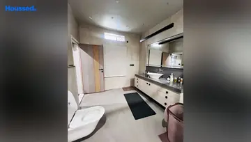 Bathroom of 6 BHK Gated Villa for Resale in Vasna Bhayli Main Road, Vadodara - Image 29405