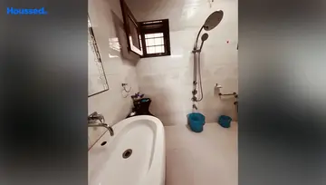 Bathroom of 6 BHK Gated Villa for Resale in Vasna Bhayli Main Road, Vadodara - Image 29407