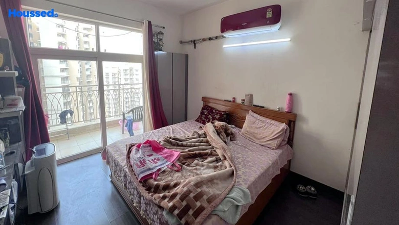 Project Image of 2 BHK Flat for Resale in Sector 16 C - Image 31350