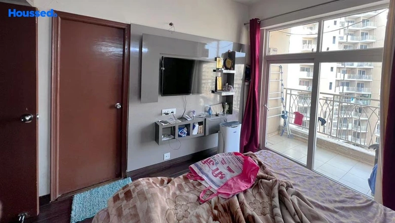 Project Image of 2 BHK Flat for Resale in Sector 16 C - Image 31347
