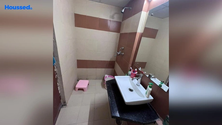 Project Image of 2 BHK Flat for Resale in Sector 16 C - Image 31342