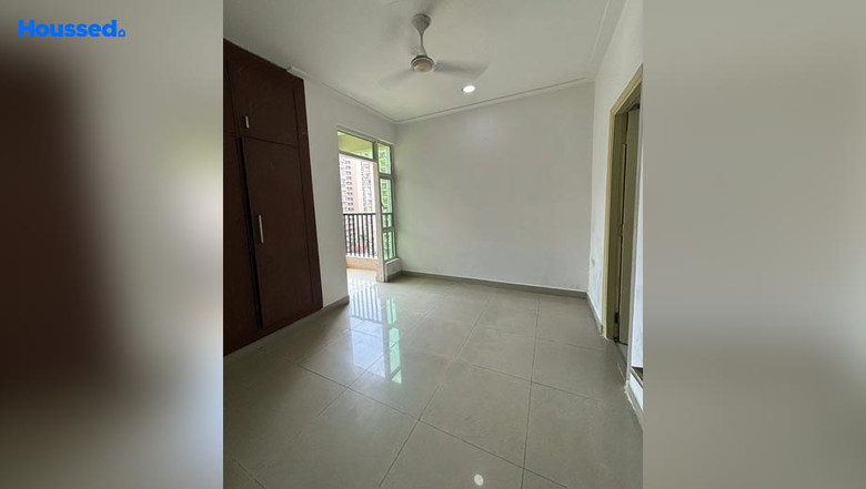 Project Image of 2 BHK Flat for Resale in Gaur City 12th Avenue, Sector 16 C - Image 34613