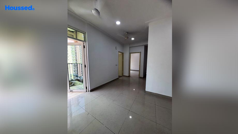 Project Image of 2 BHK Flat for Resale in Gaur City 12th Avenue, Sector 16 C - Image 34612