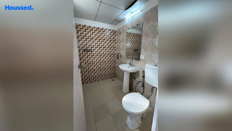 Project Image of 2 BHK Flat for Resale in Gaur City 2 14th Avenue, Sector 16 C - Image 34659