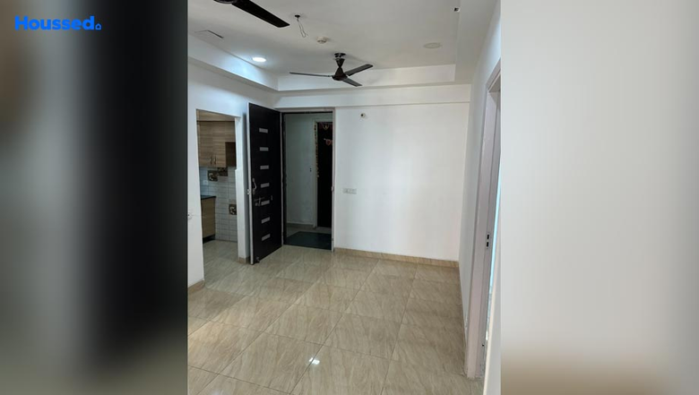 Project Image of 2 BHK Flat for Resale in Gaur City 2 14th Avenue, Sector 16 C - Image 34662